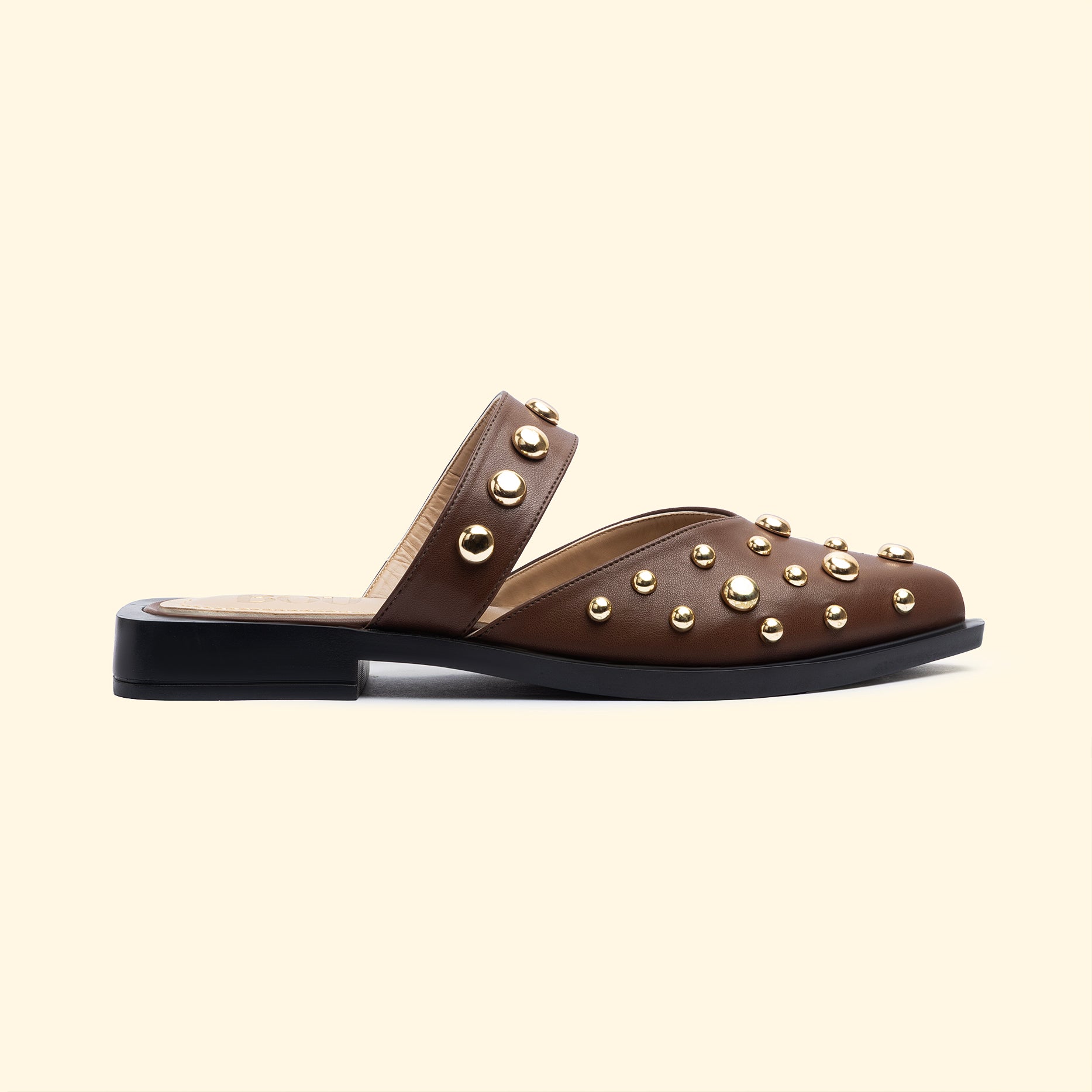 LUNA STUD FLATS - Cocoa Brass