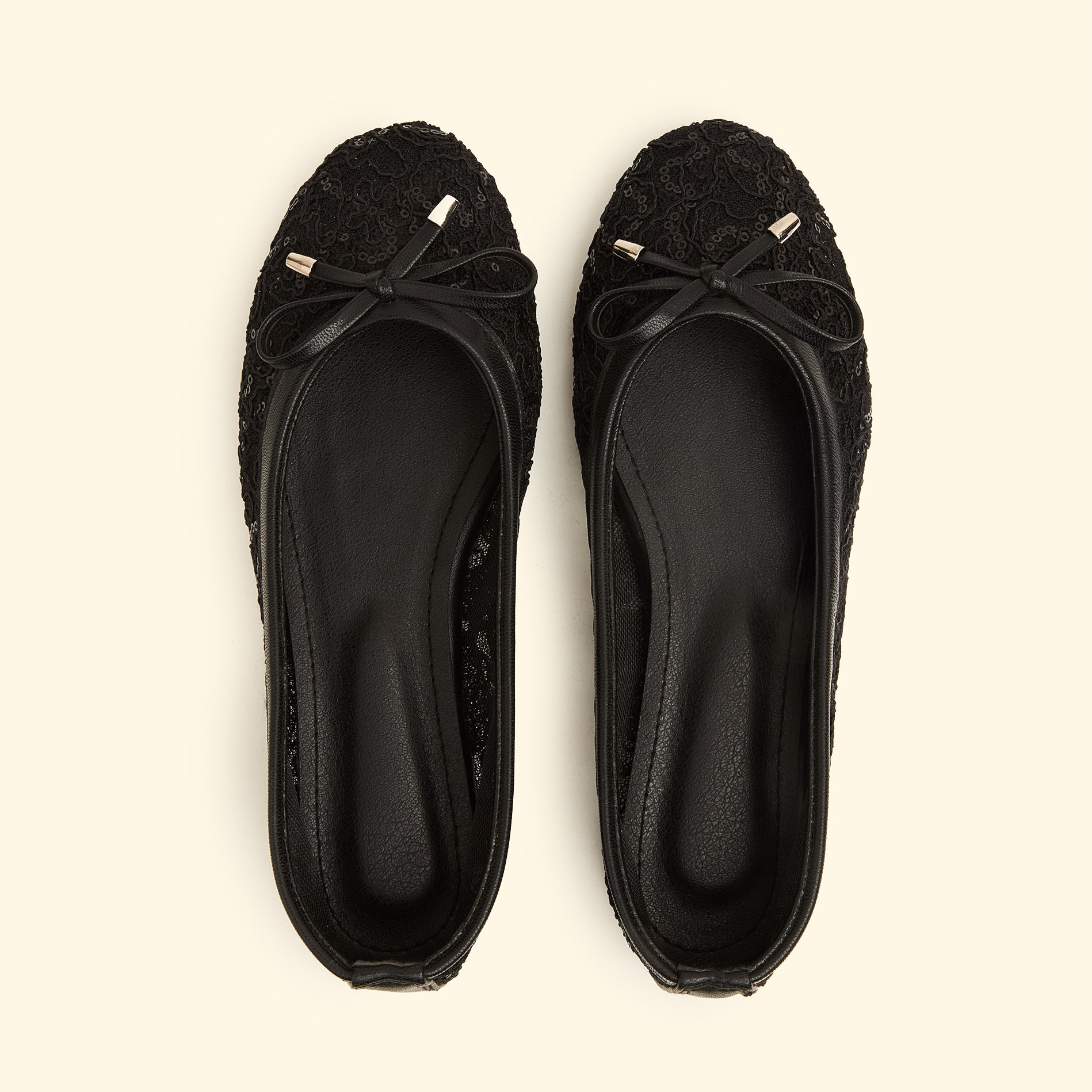 Bow Lace Grace Flats - Black