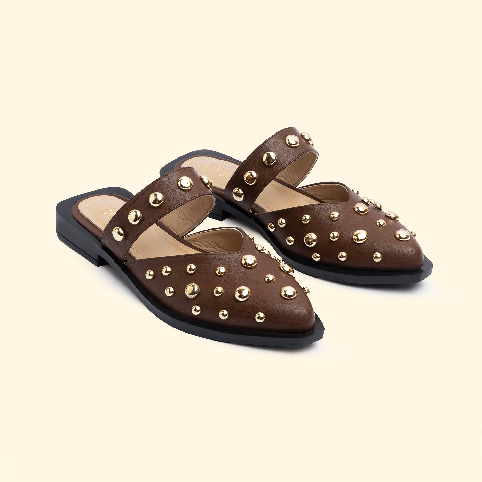 LUNA STUD FLATS - Cocoa Brass